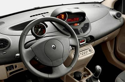 Ces voitures dont nos concessionnaires nous privent - Page 2 2009+Renault+Twingo+interior