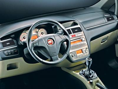Cars Revinge N A Fiat Linea Interior Pictures