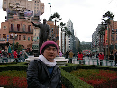 Euro Disney with Walt Disney Statue