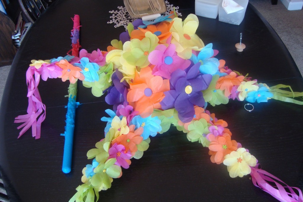 [pinata7-1024x682.jpg]