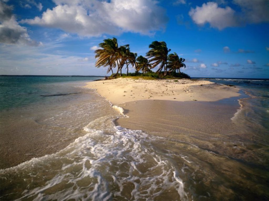 http://2.bp.blogspot.com/_a2qJSNVc_lw/TBOQQMP0KNI/AAAAAAAAA0A/uiWqmuOnMak/s1600/wallpaper-desktop-beach.jpg