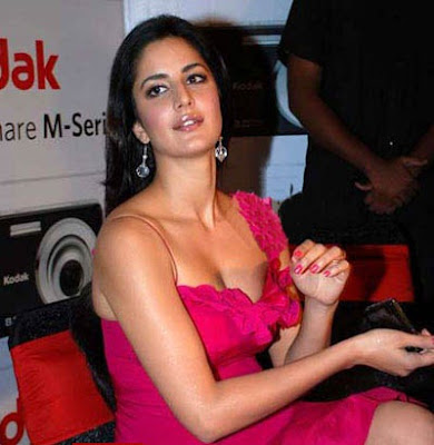 Katrina Kaif no bra 