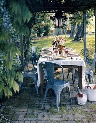 [outdoor+table4.jpg]