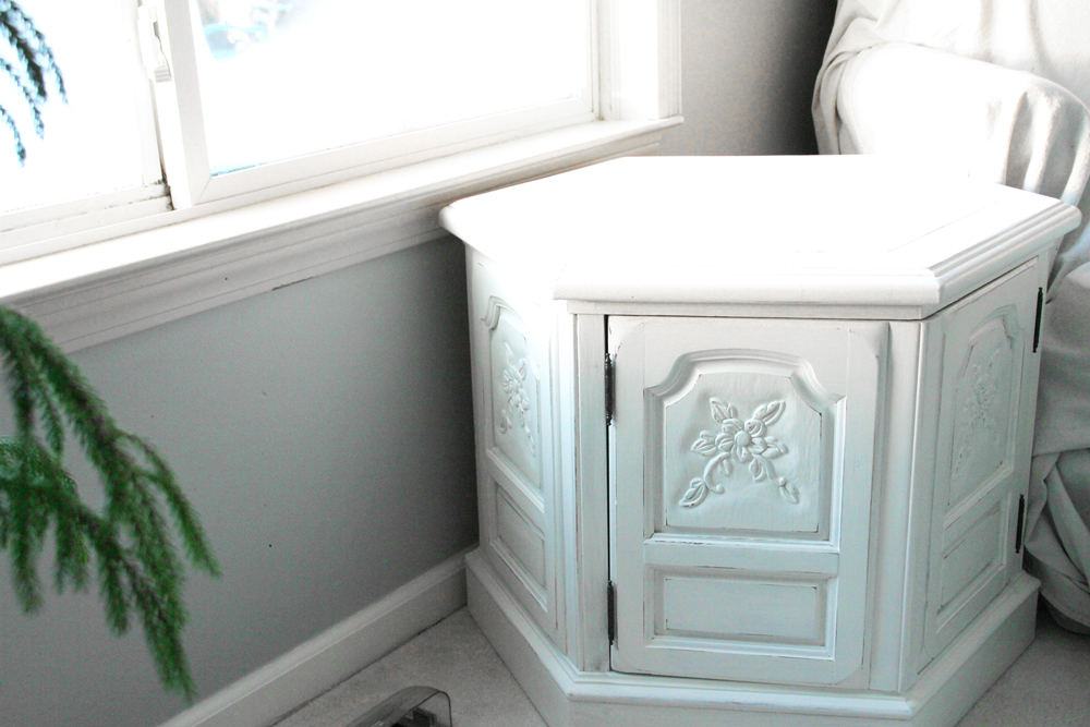 Goodwill Take End Tables at Anita Lindsay blog