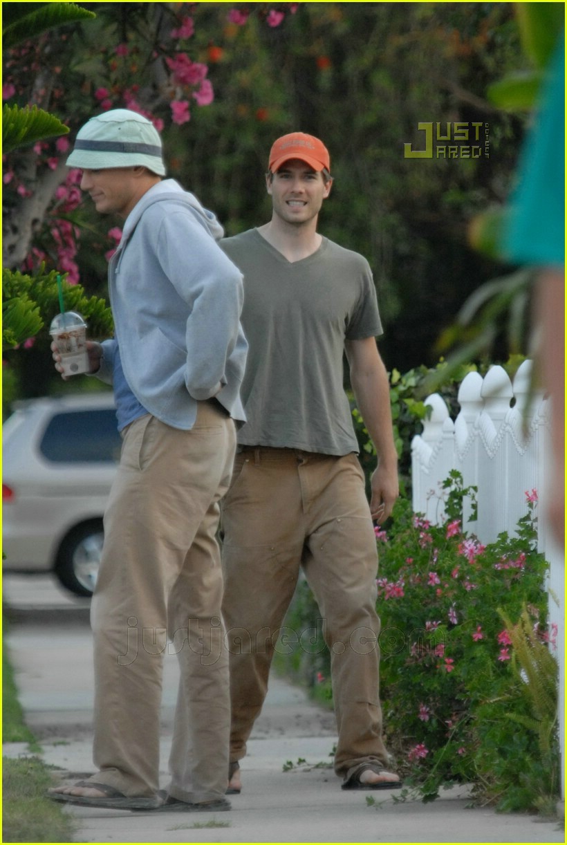 Wentworth miller dating luke macfarlane