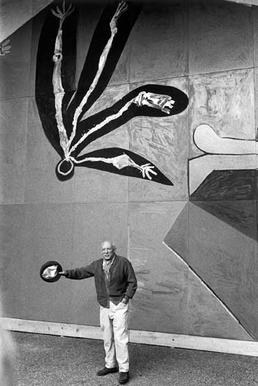 [IngeMorathretratoPicasso.jpg]