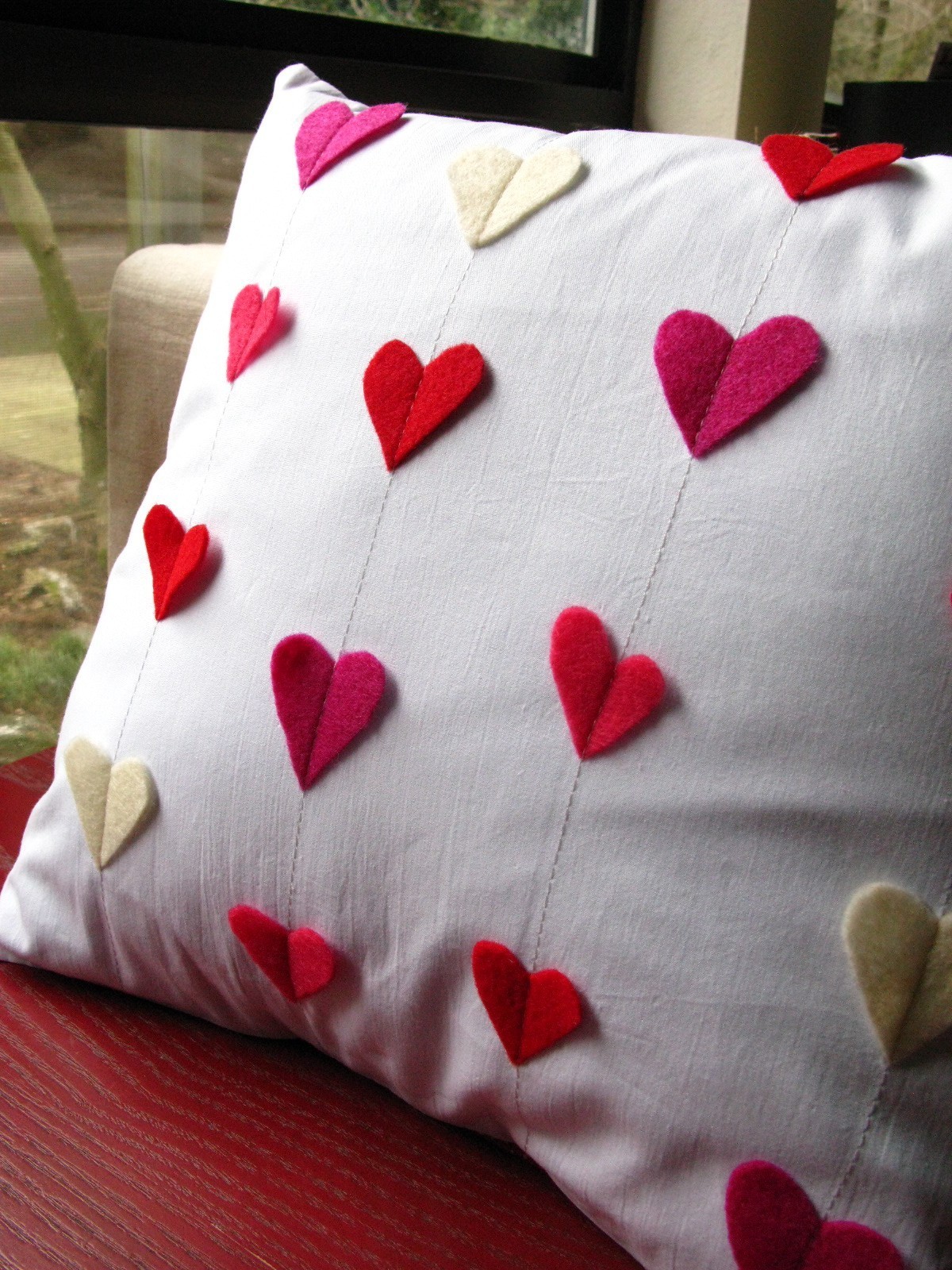 [heart+pillow.jpg]