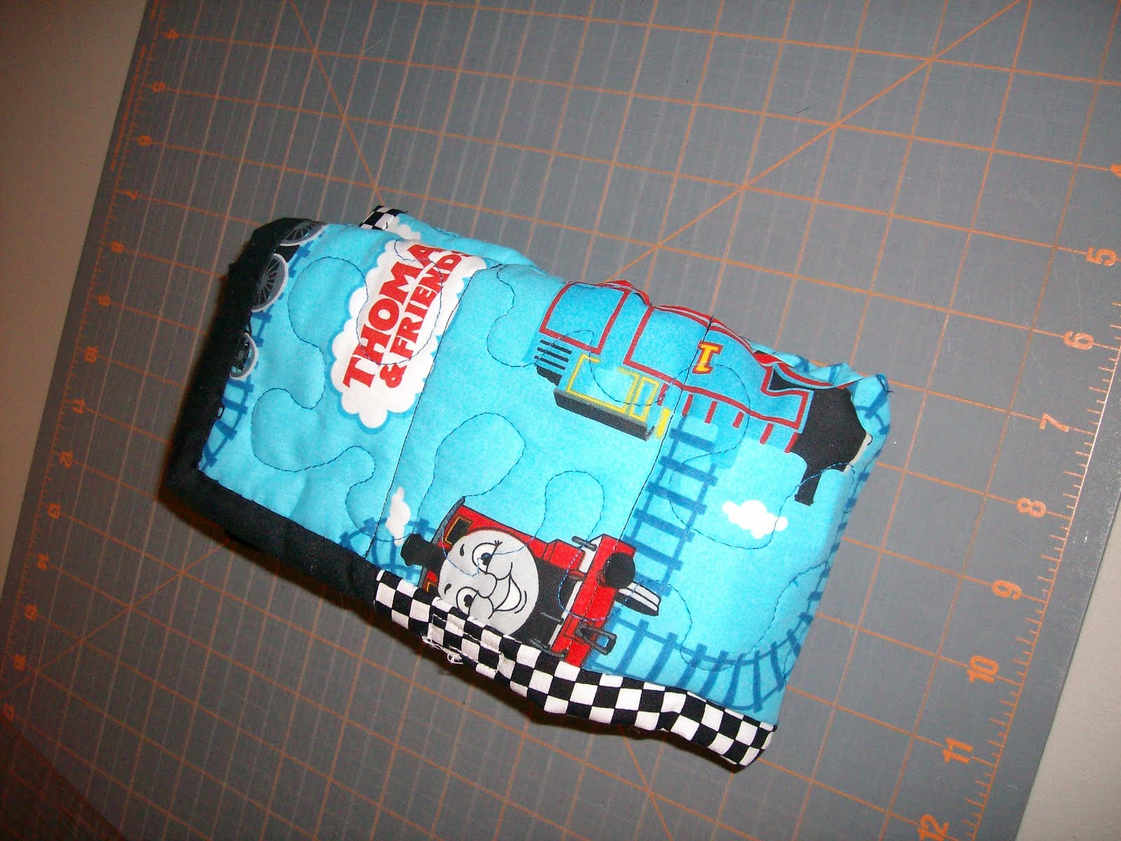 HOMEMAKING DREAMS Thomas The Train Quilted Travel Play Mat Tutorial