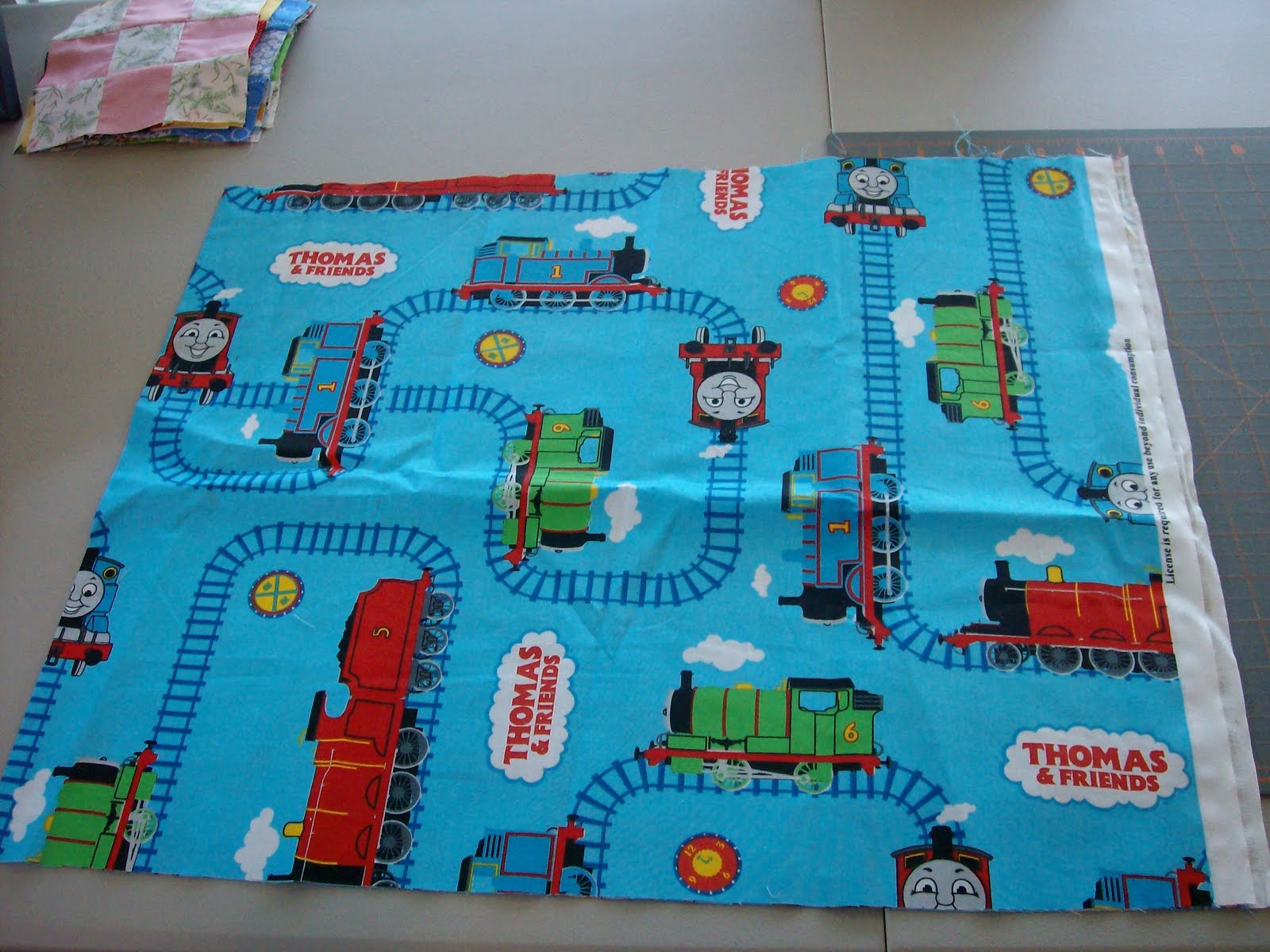 HOMEMAKING DREAMS Thomas The Train Quilted Travel Play Mat Tutorial