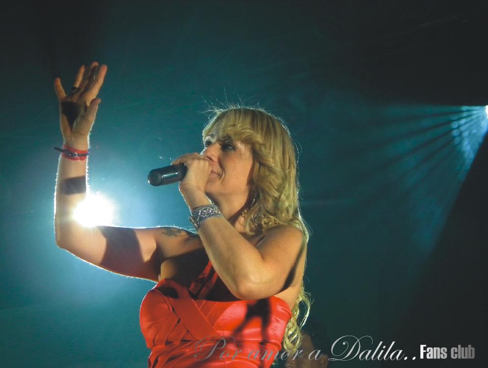 Por Amor a Dalila.. Biografía de Dalila