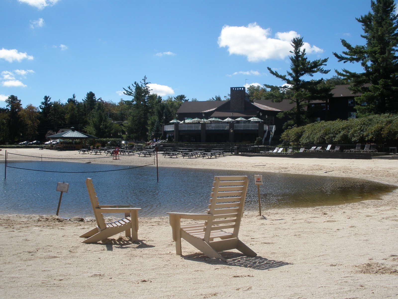 Living, Laughing, Loving Romance/Getaway Series Split Rock Resort