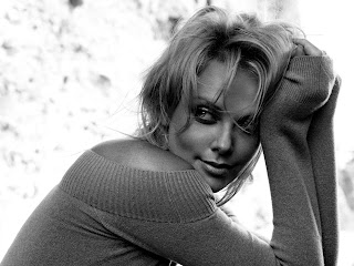 charlize theron pictures