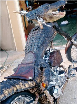 முதலை வடிவில் ஒரு பைக் - வினோத வாகனம் Crocodile-Bike+%285%29