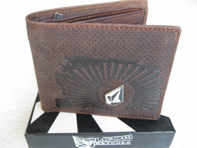 Dompet Volcom