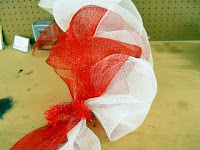 Wie kann man eine prächtige schleife binden Just Blenda: Making Christmas Garland with Mesh Netting Ribbon