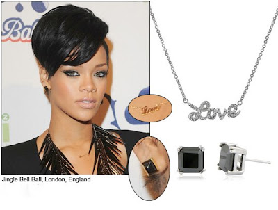 celebrity necklaces fashion jewelry love necklace 400x302 celebrity necklaces fashion jewelry love necklace 400x302