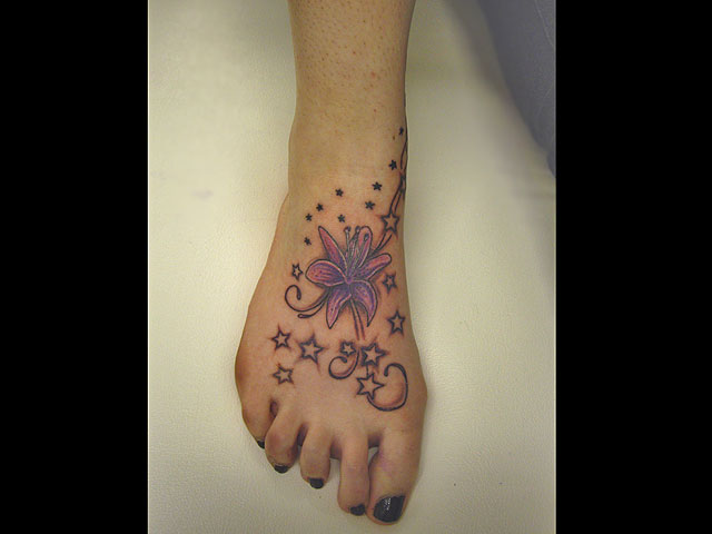 tattoos on foot and ankle. tattoo Henna tattoo -foot and ankle tattoos on foot and ankle.