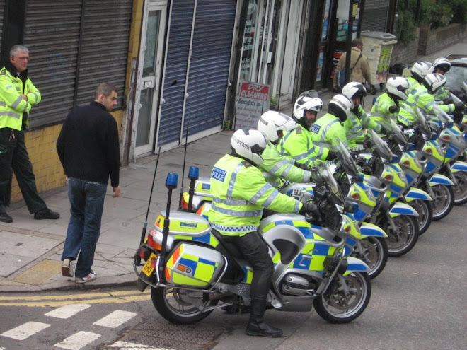 Por su puesto que la policia tambien estaba...