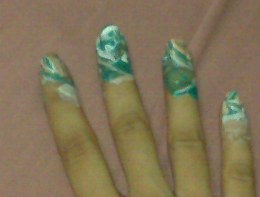 I used White (Kiss Nail Polish), Beige (Caronia) and Teal (Claire's Nail