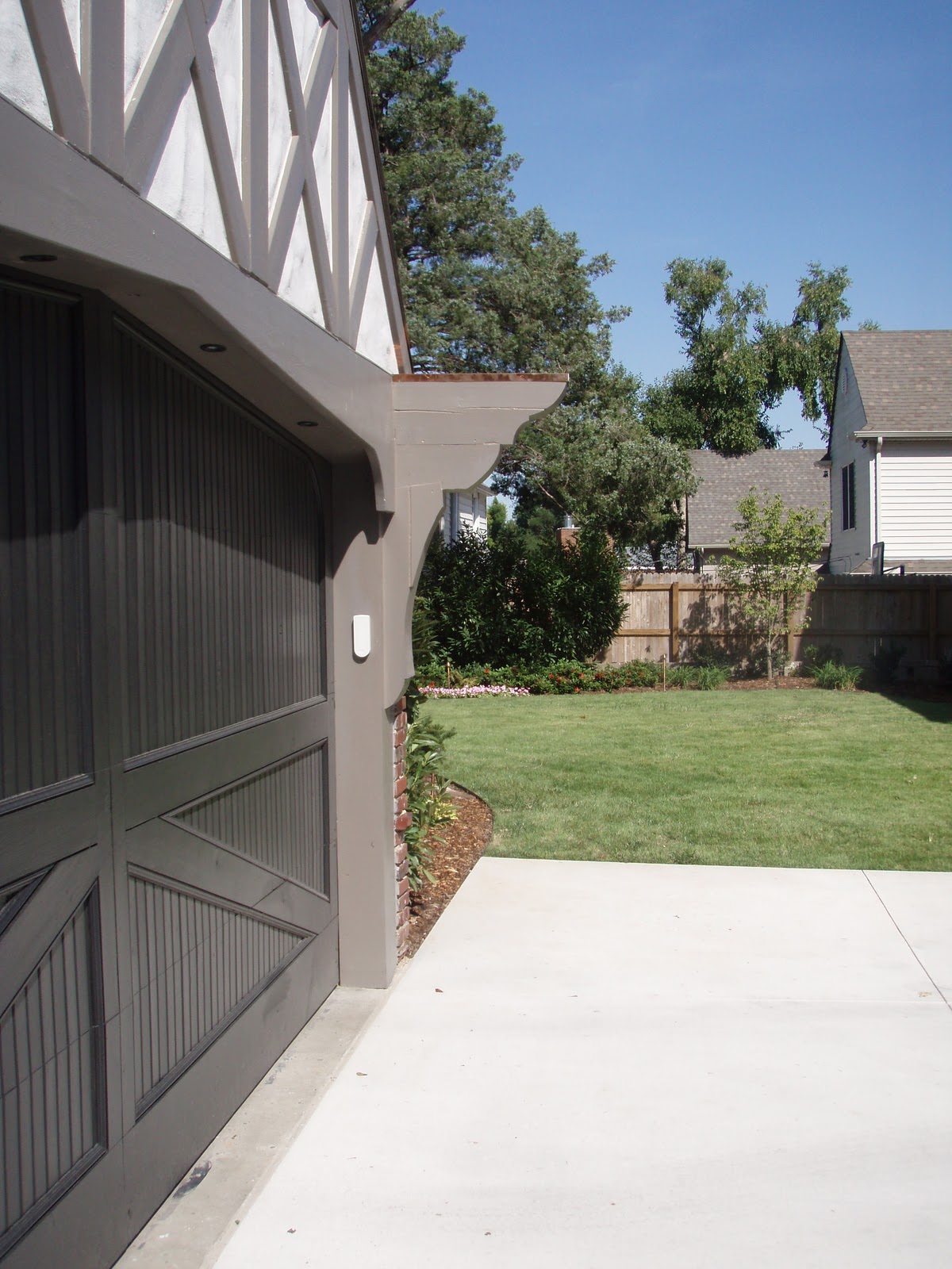 kmkirby designs: English remodel, garage renovation.