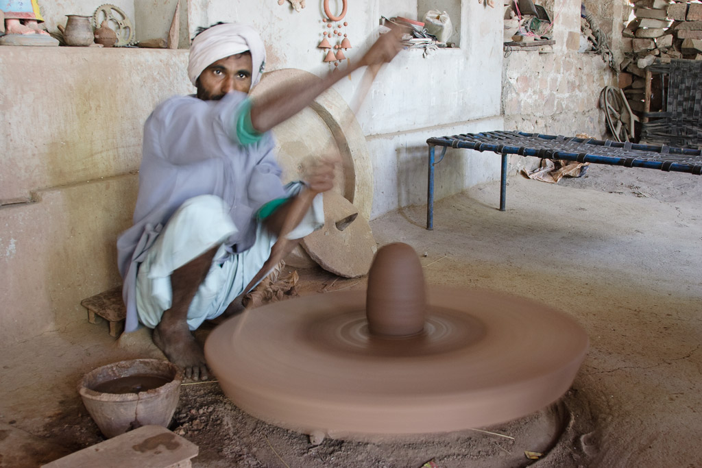 The Ruins of the Moment Potter spinning his wheel, Rajasthan — Photos