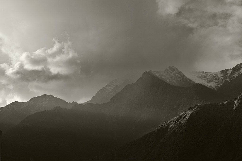 Godbeams in the Indian Himalaya