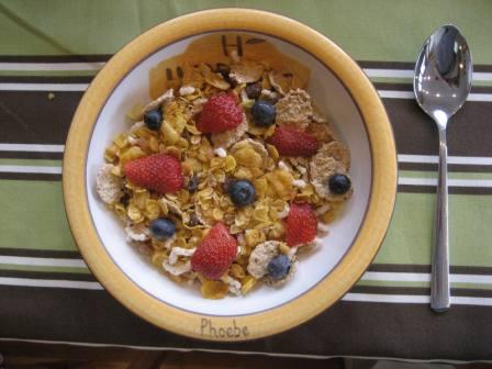 [Cereal+with+fruit.JPG]