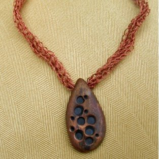 earth colour necklace