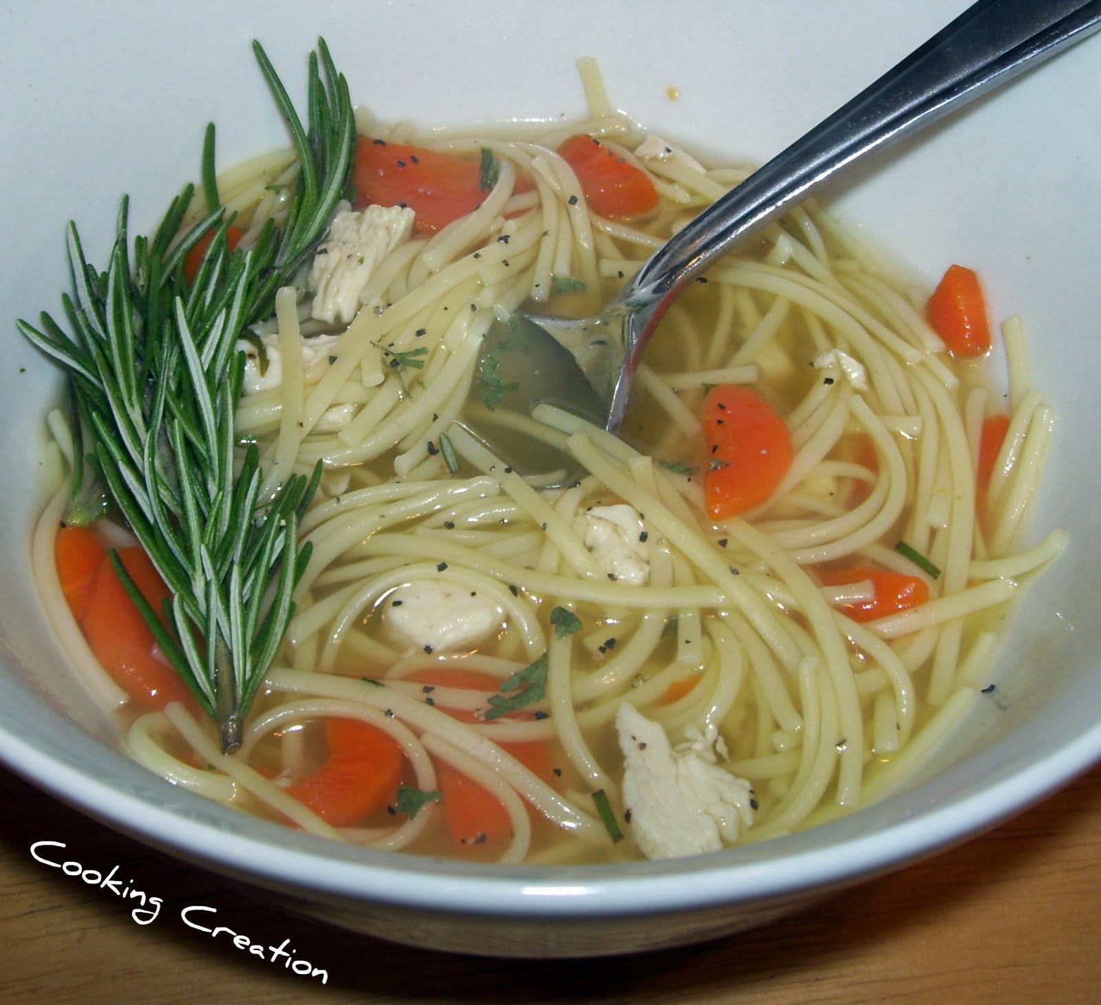 Cooking Creation Rosemary Double Noodle Chicken Soup