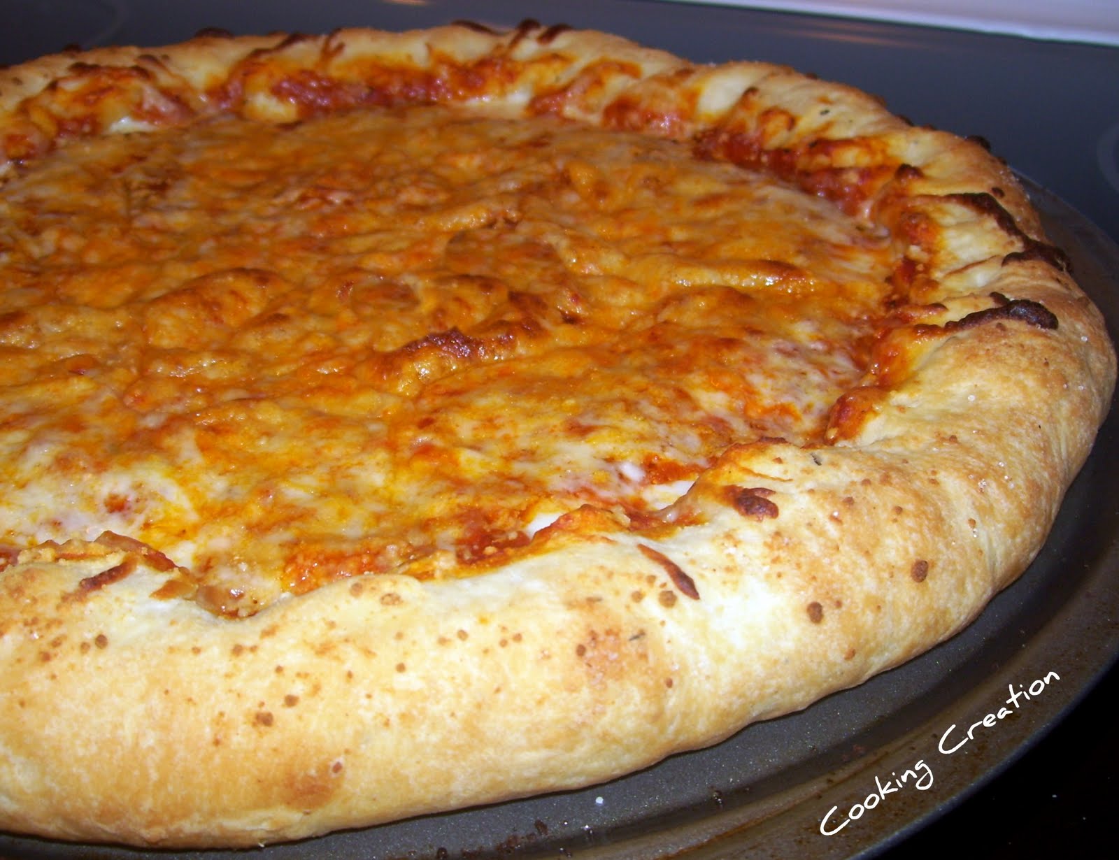 Cooking Creation Homemade Stuffed Crust Pizza