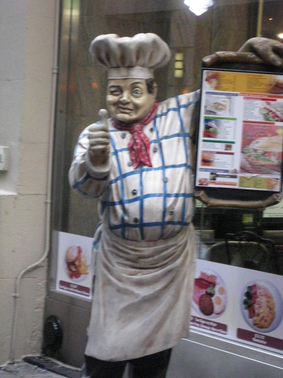[chef-statue.jpeg]