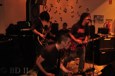 Dream Circus rocking at home