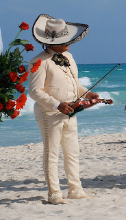 Mariachi-puerto+vallarta-bodas-weddings-mexico.jpg