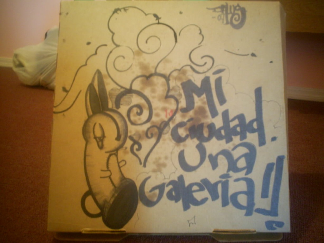 [caja+de+pizza.JPG]