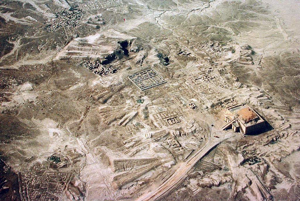 Wide Urban World Myths of the urban revolution