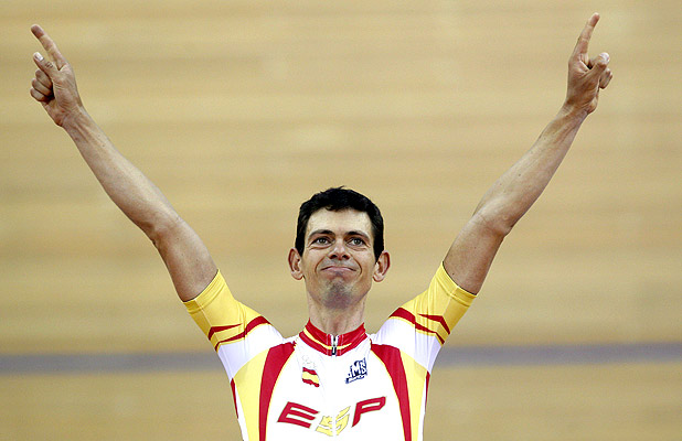 [ORO+PERSECUCION.jpg]