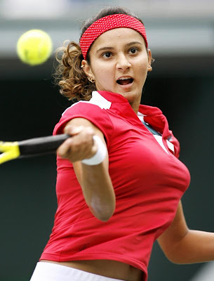 Hot stills of sania mirza