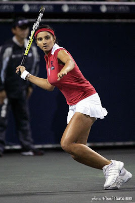 Hot stills of sania mirza