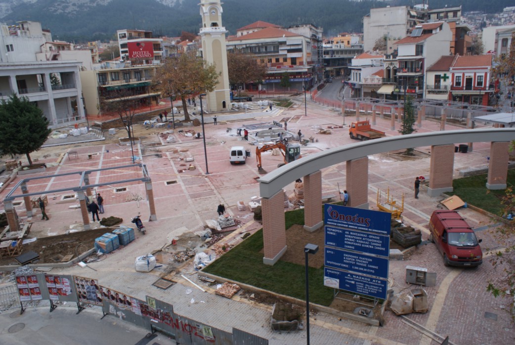 [ΔΗΜΑΡΧΟΣ3.JPG]