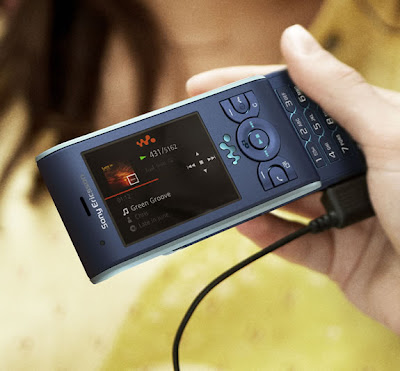 New Sony Ericsson W595 Walkman Phone New Sony Ericsson W595 Walkman Phone