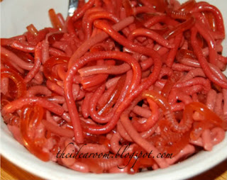 blood-worms-in-koi-pond.jpg blood-worms-in-koi-pond.jpg