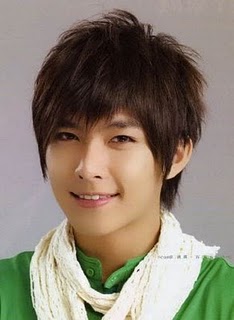 asian straight haircuts 2010 4 Male Hair Style Trend 2010