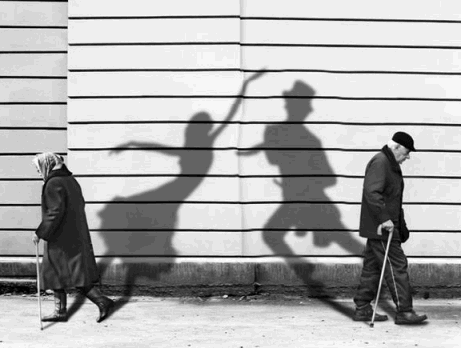 [silhuetasidosos.gif]