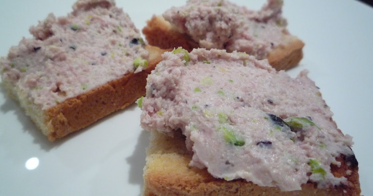 profumo di biscotti CROSTINI CON MOUSSE DI MORTADELLA E PISTACCHI