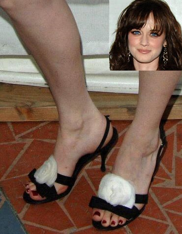 Alexis Bledel Feet.