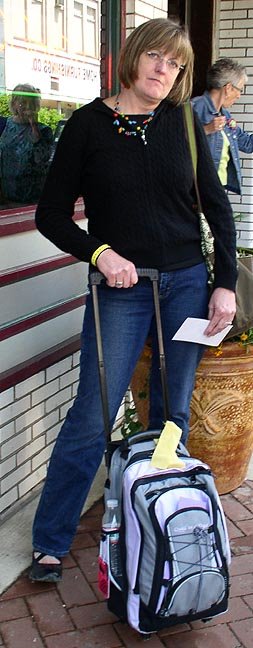 [Tired+Quilter+4.JPG]