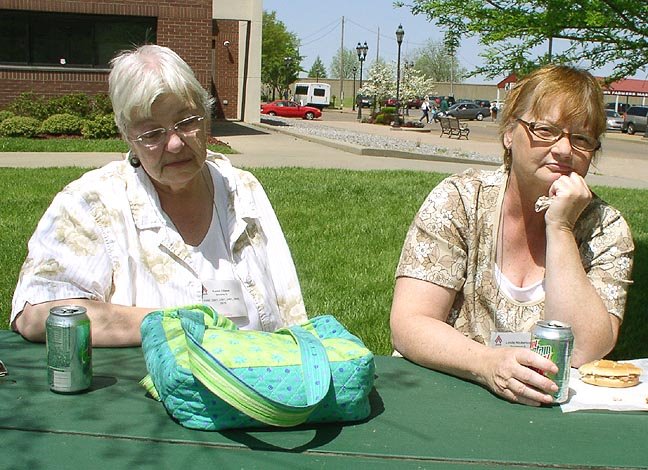 [Tired+Quilter+10.JPG]