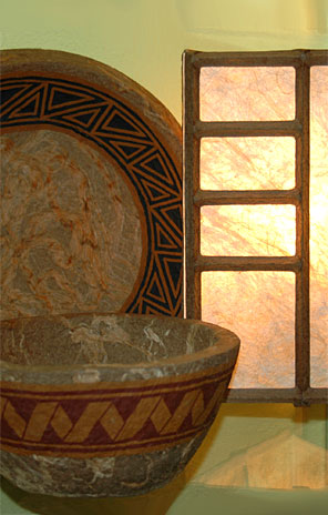 [vert_banana_bowls.jpg]