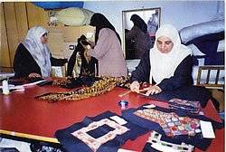 [PalestinianTerritories_HindUliewa_SulafaEmbroidery5.jpg]