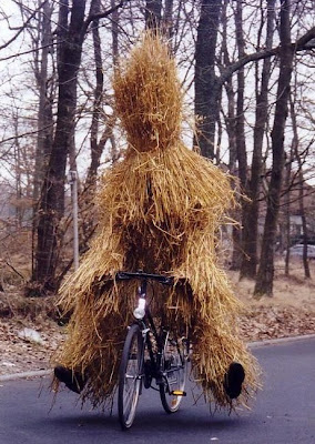 Straw+Bear+on+a+Bike.jpg